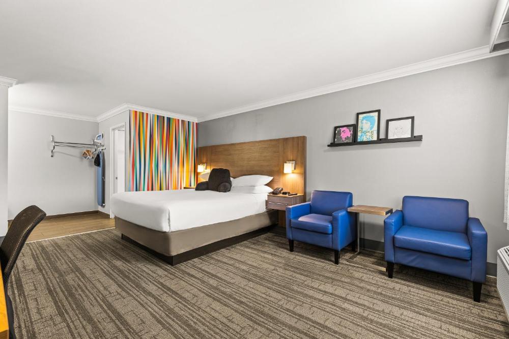 King Room interior